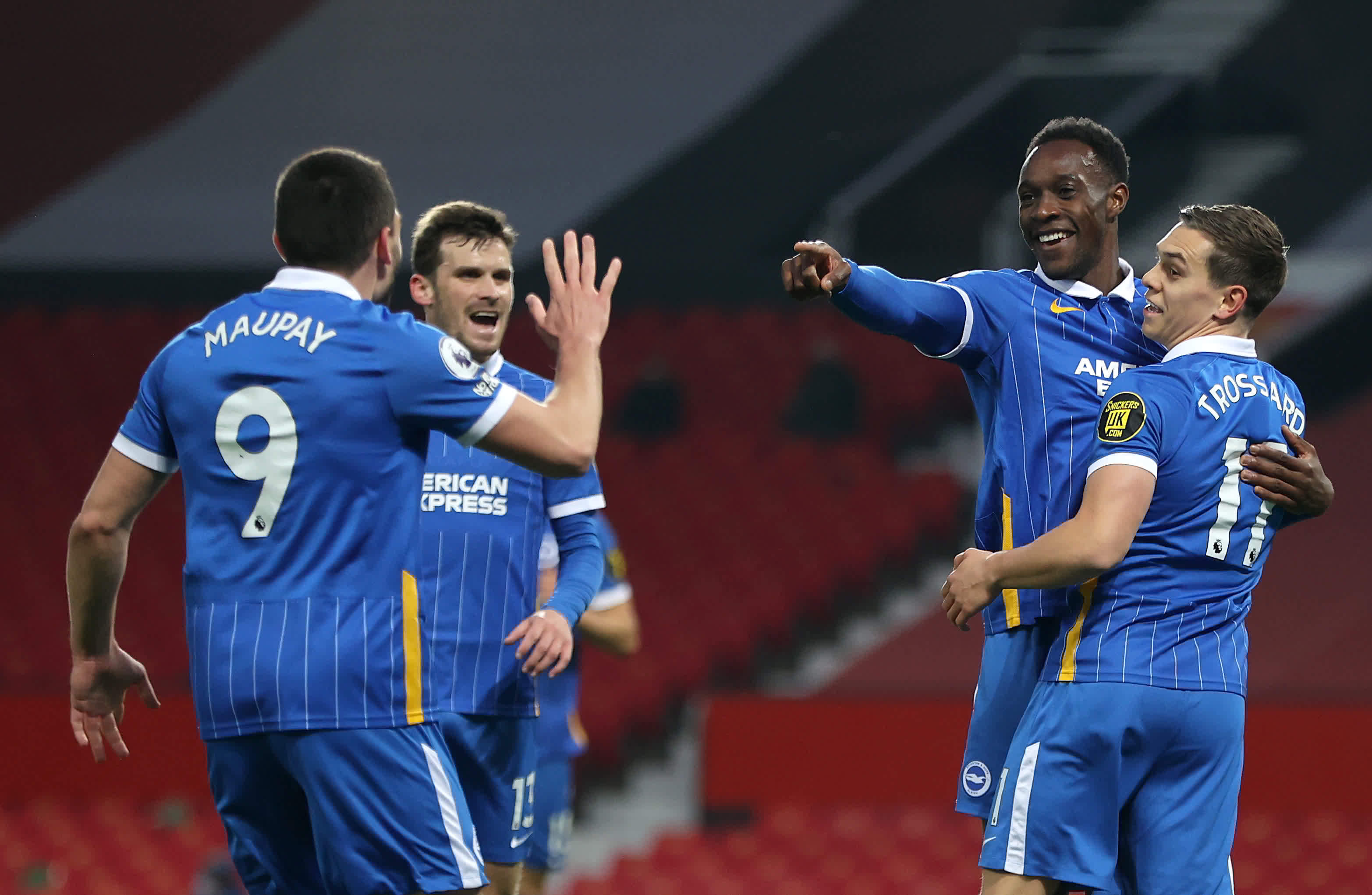 两端都展现 两端都展现